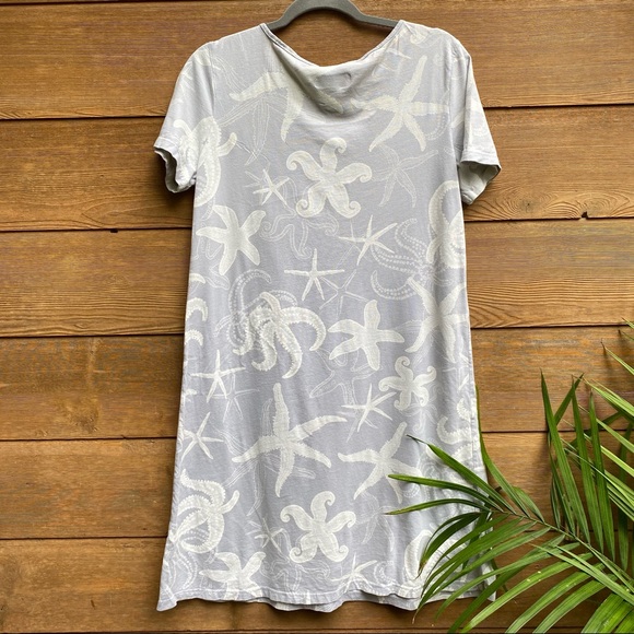 iCANTOO Gray V-neck Starfish T-Shirt Dress - Picture 2 of 10